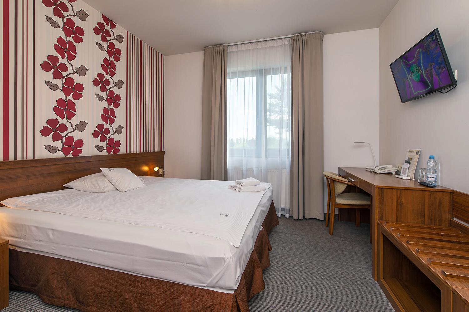 Hotel Esperanto Świdnica Buitenkant foto